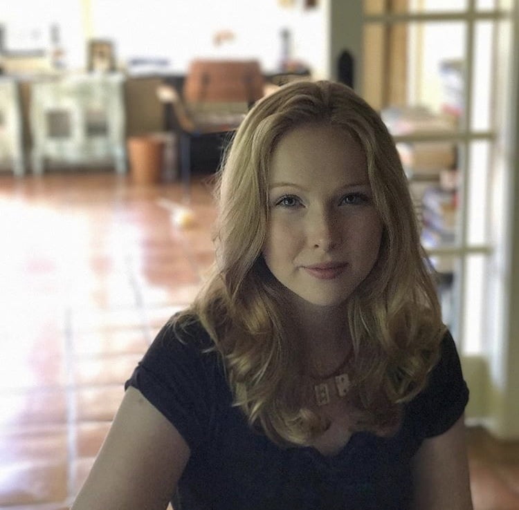 Molly Quinn #105669618