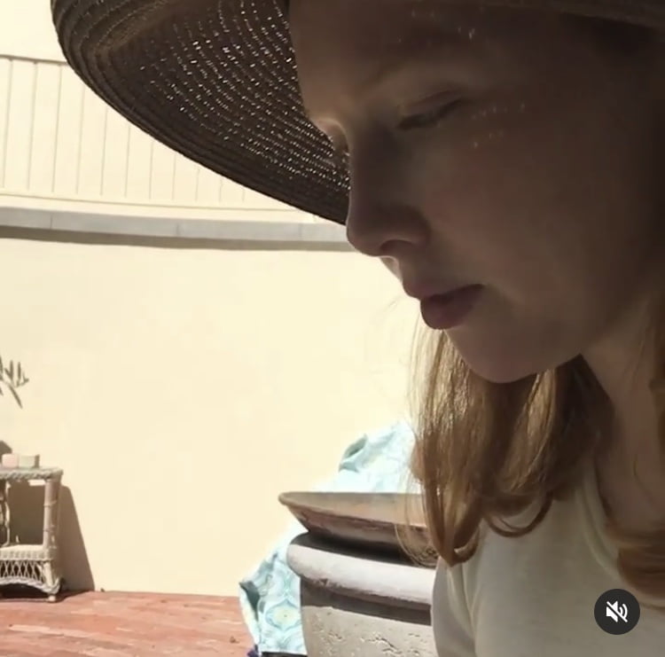 Molly Quinn #105669657