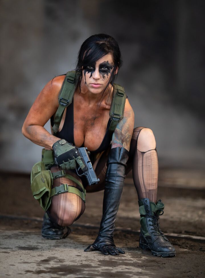 Alex Zedra desnuda #108869372