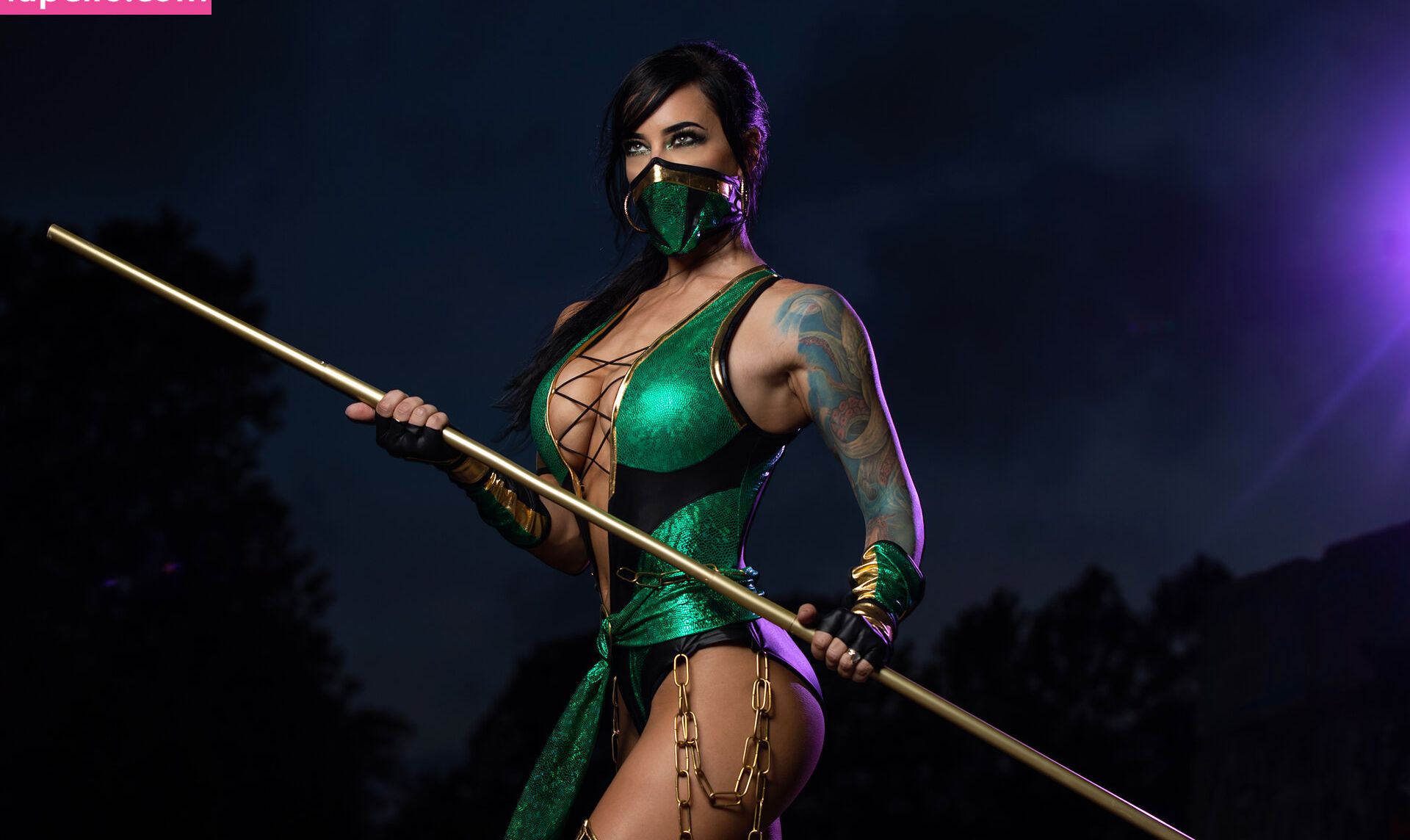 Alex Zedra desnuda #108869382