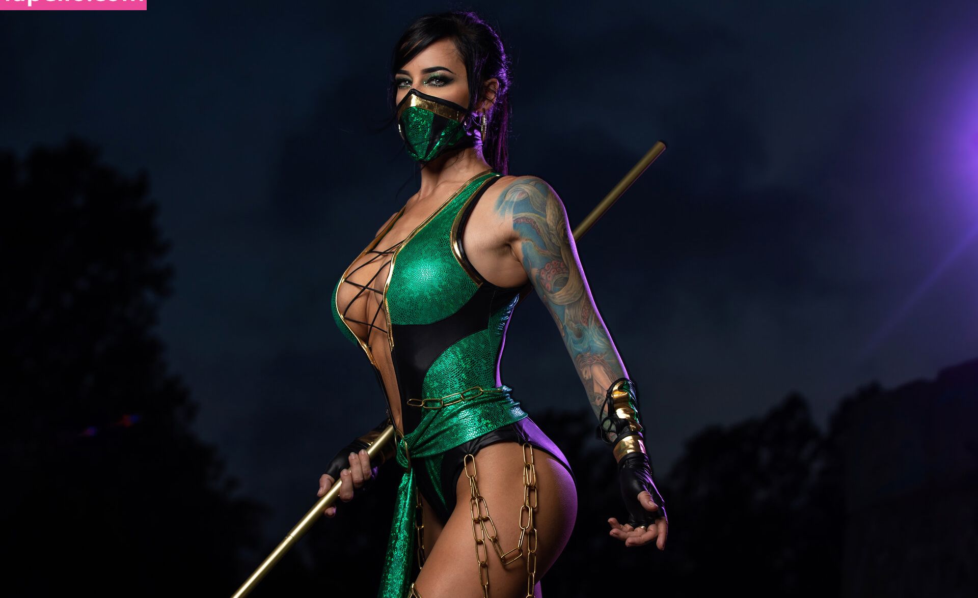 Alex Zedra desnuda #108869389