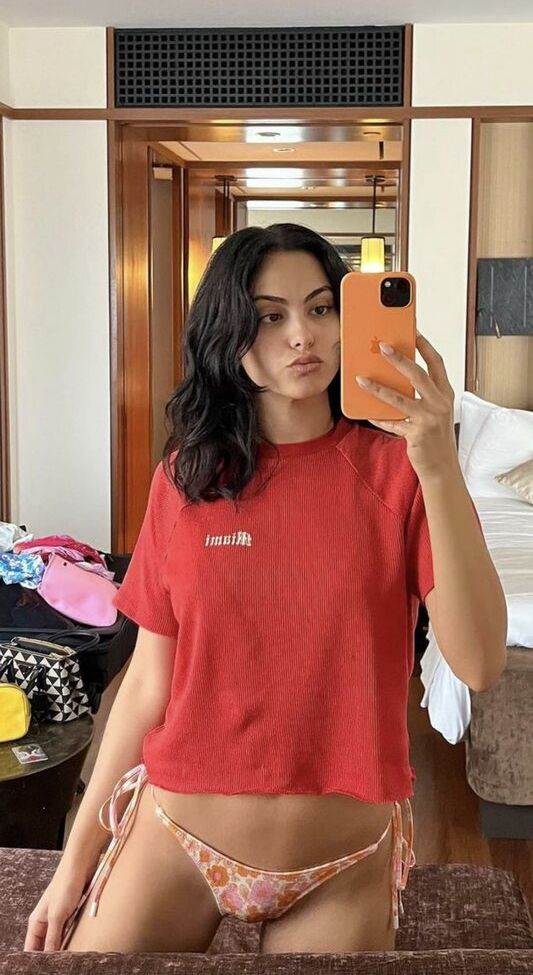 Camila Mendes nude #109162686