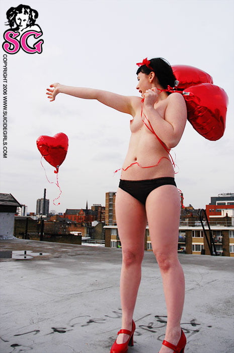 Suicide girls mix
 #95574004