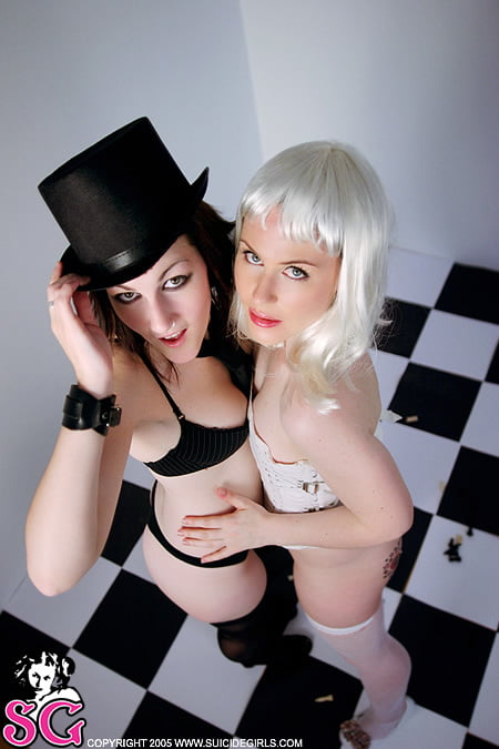 Suicide girls mix
 #95574230