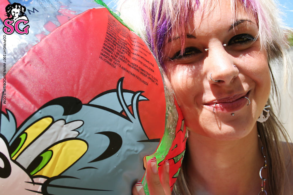 Suicide girls mix
 #95575633