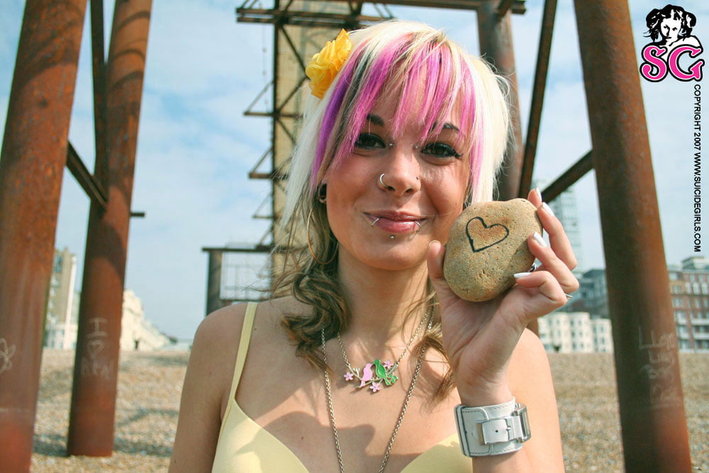 Suicide girls mix
 #95575649