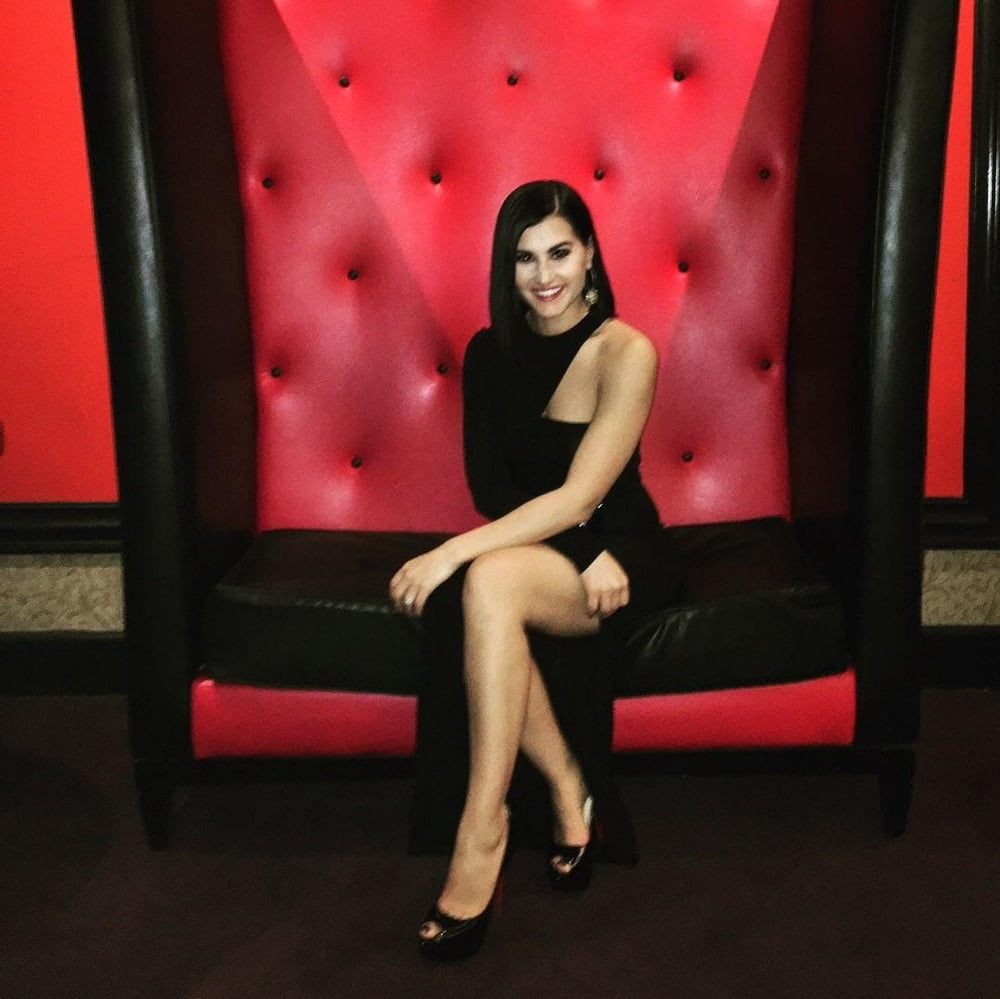 Megan Olivi #96013295