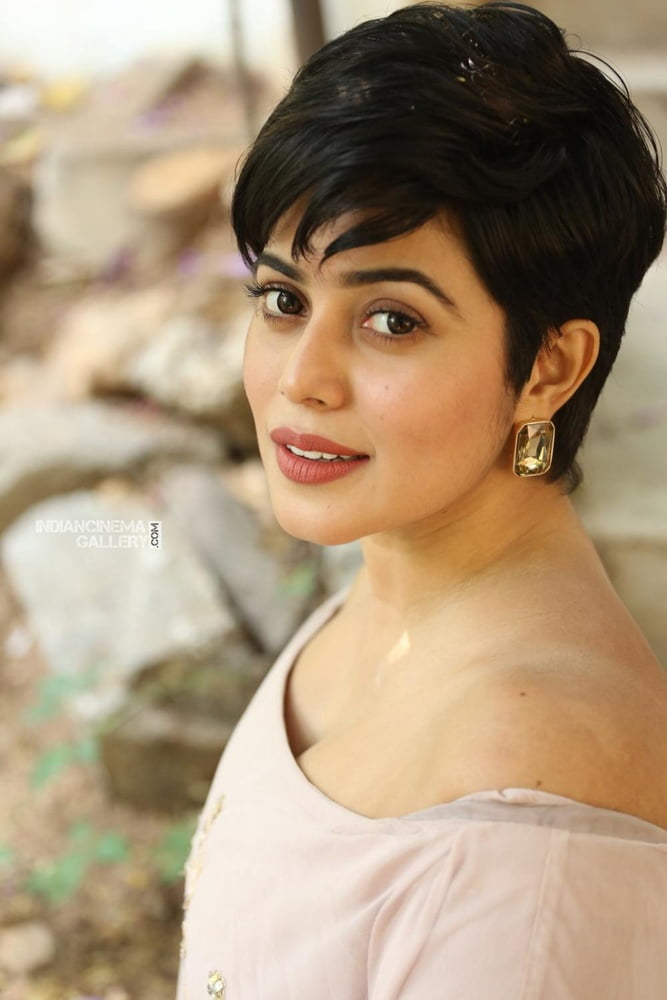 Mallu veshi nadimar #88091554