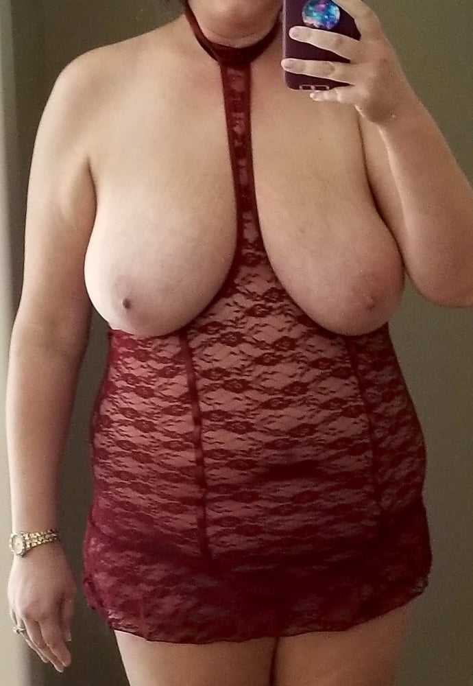 Tits si grands seins à partager et à exposer
 #96354578