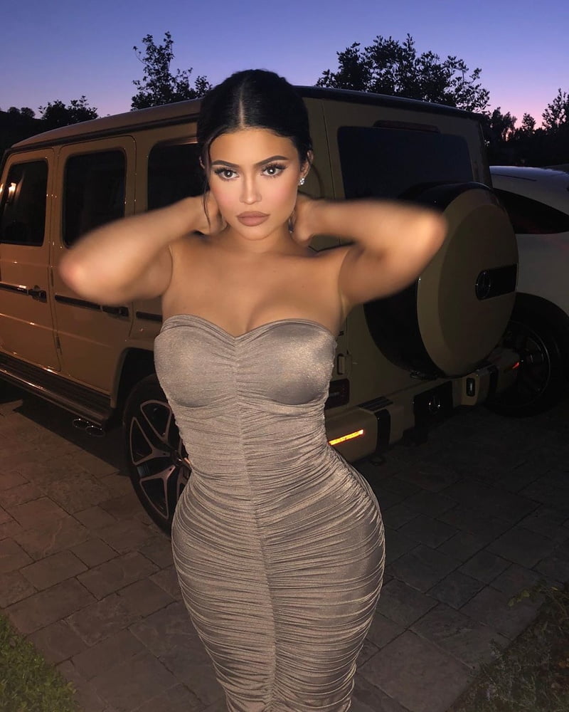 Kylie jenner (カイリー・ジェンナー)
 #91336692