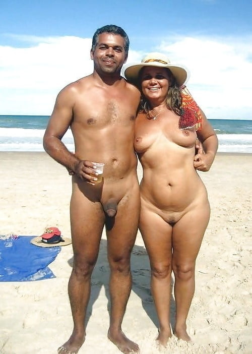desnudas en la playa amateur