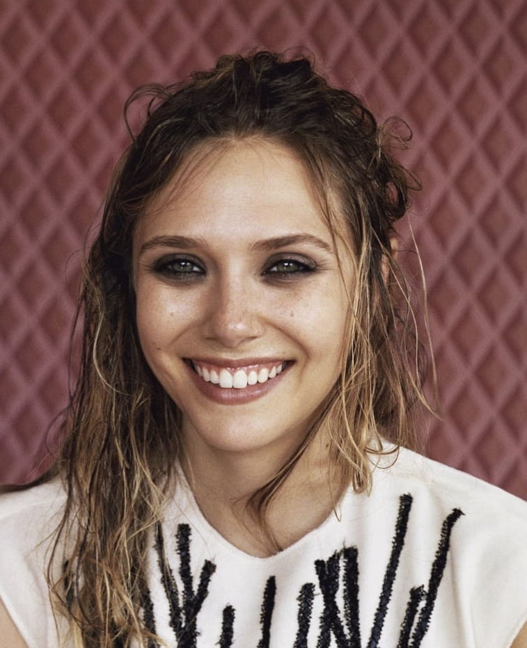 Elisabeth Olsen
 #100471777