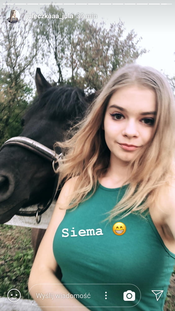 Julia Wroblewska #101832740