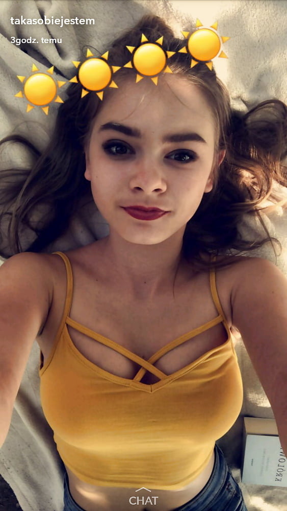 Julia Wroblewska #101832767