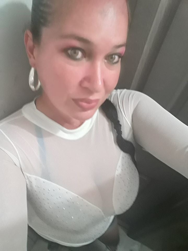 Monica lopez
 #96224939