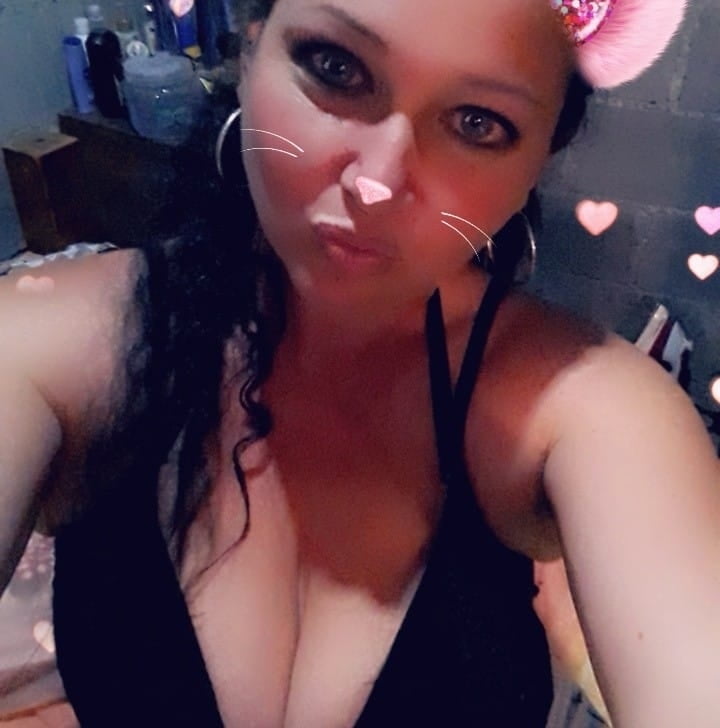 Monica lopez
 #96224945
