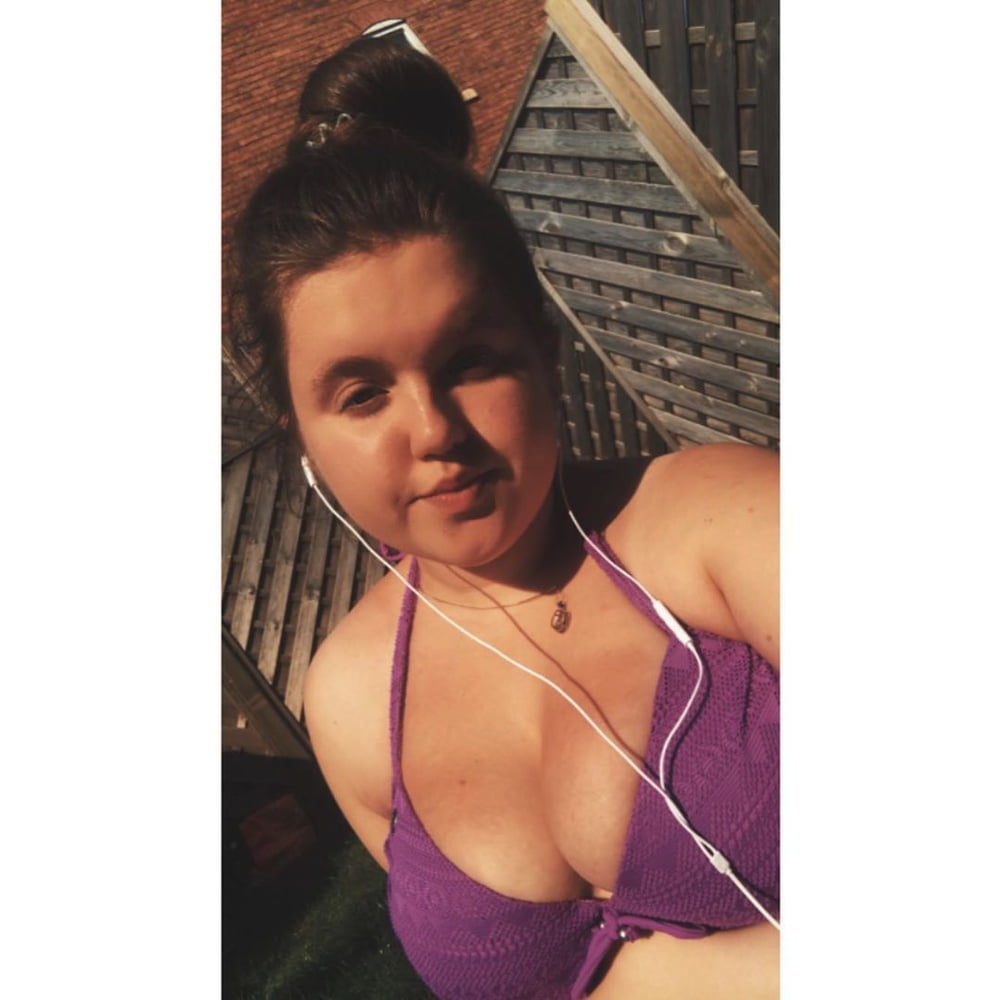 Instaslut: skye
 #88649224