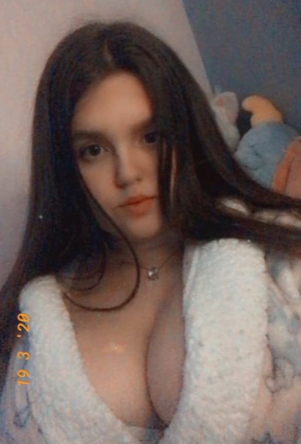 Instaslut: skye
 #88649255