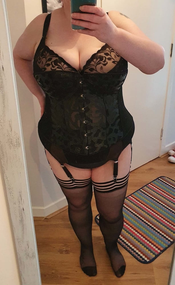 Lencería caliente
 #90987476