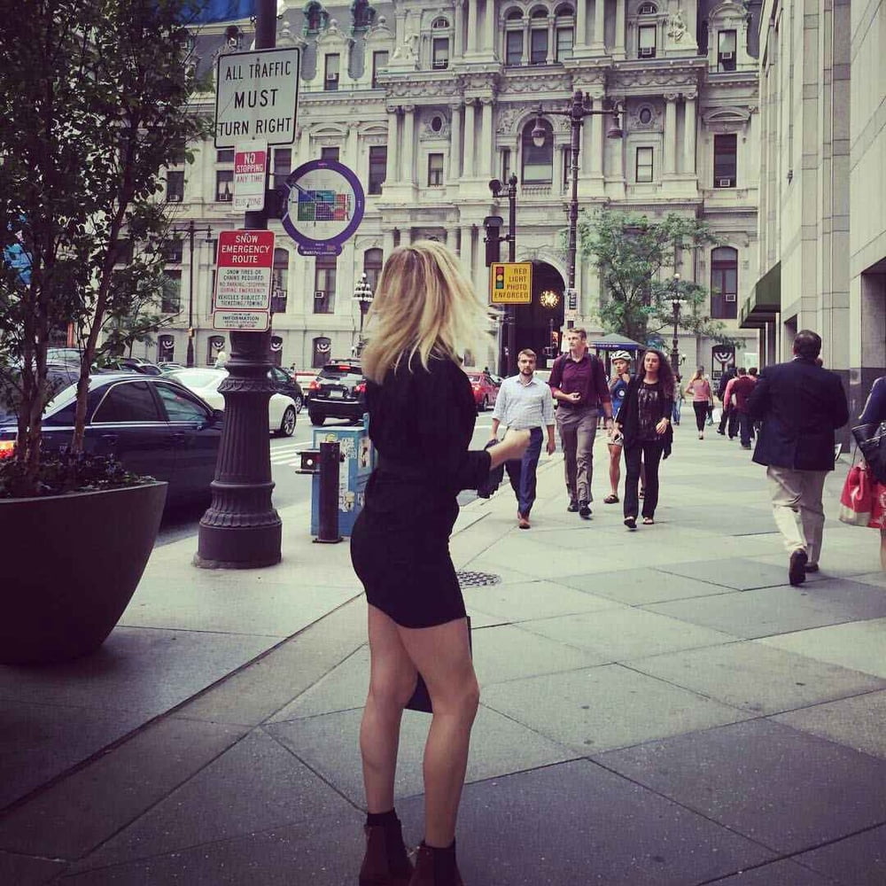 Ellie goulding
 #103220890