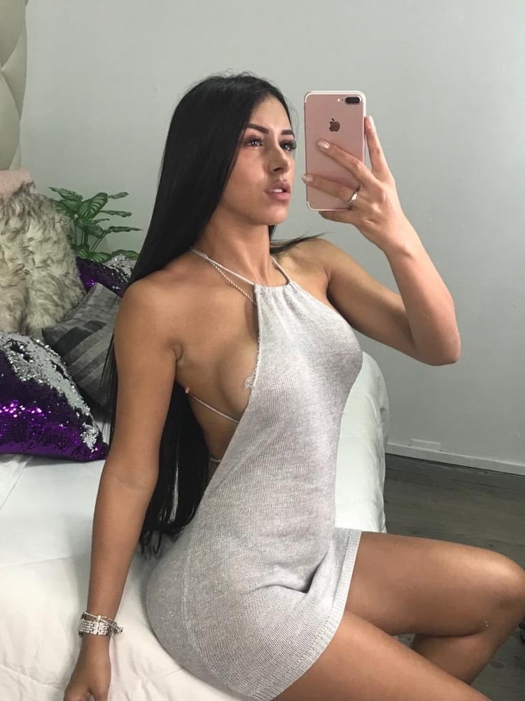 Sexy Latina #82599832