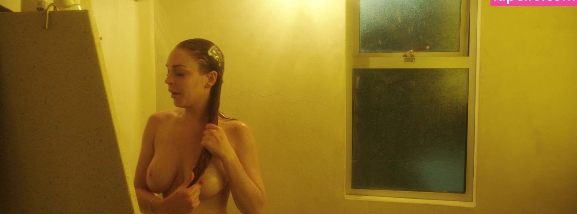 Lindsay Lohan nude #108675300