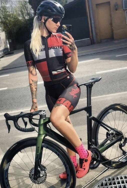 Radfahren Schlampen pt.35
 #80877857