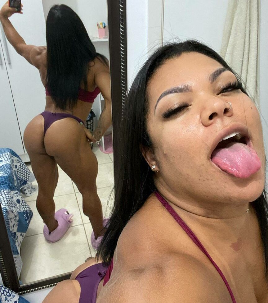 Ana Alexia nackt #108332576