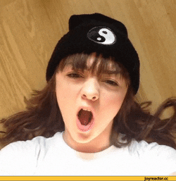 My favorites Maisie Williams GIF #84654926