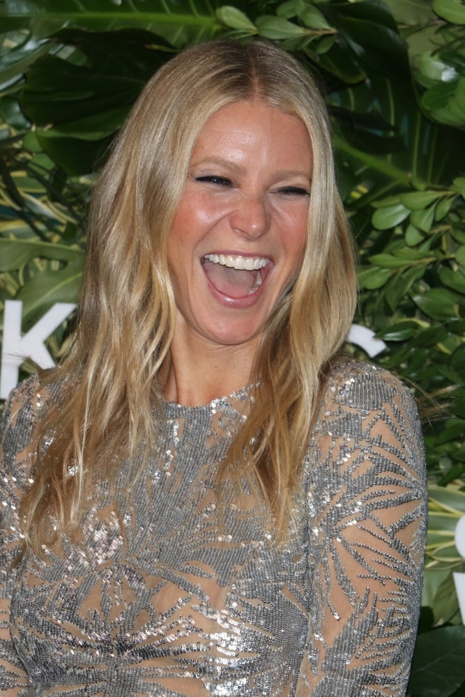 Lockdown Ablenkung - gwyneth paltrow
 #95696525