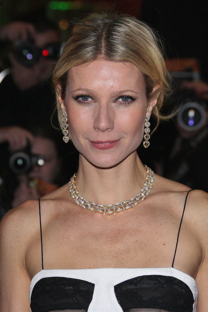 Lockdown Ablenkung - gwyneth paltrow
 #95696834