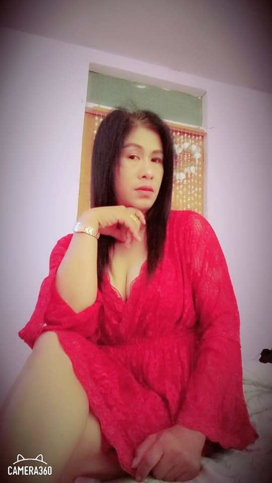 Ibu tetek besar #93634387