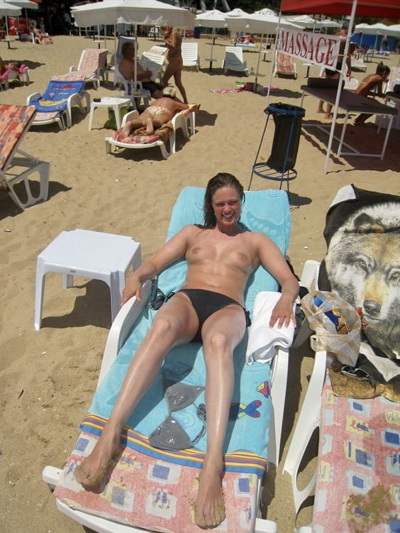 Hollidays
 #96173369