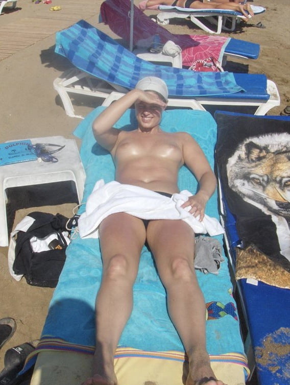 Hollidays
 #96173373