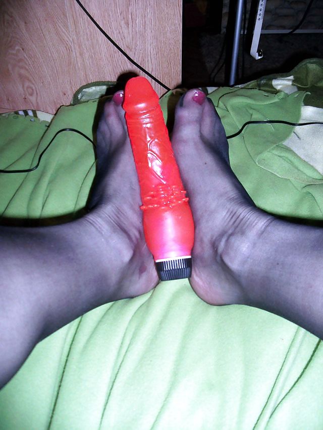 nogi i stopy-legs and foots #106683847