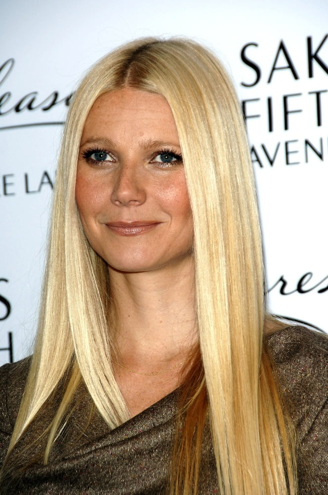 Sexy gwyneth
 #95861350