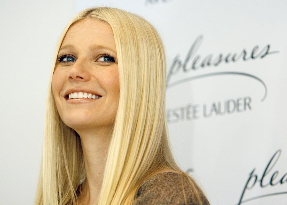 Sexy gwyneth
 #95861363