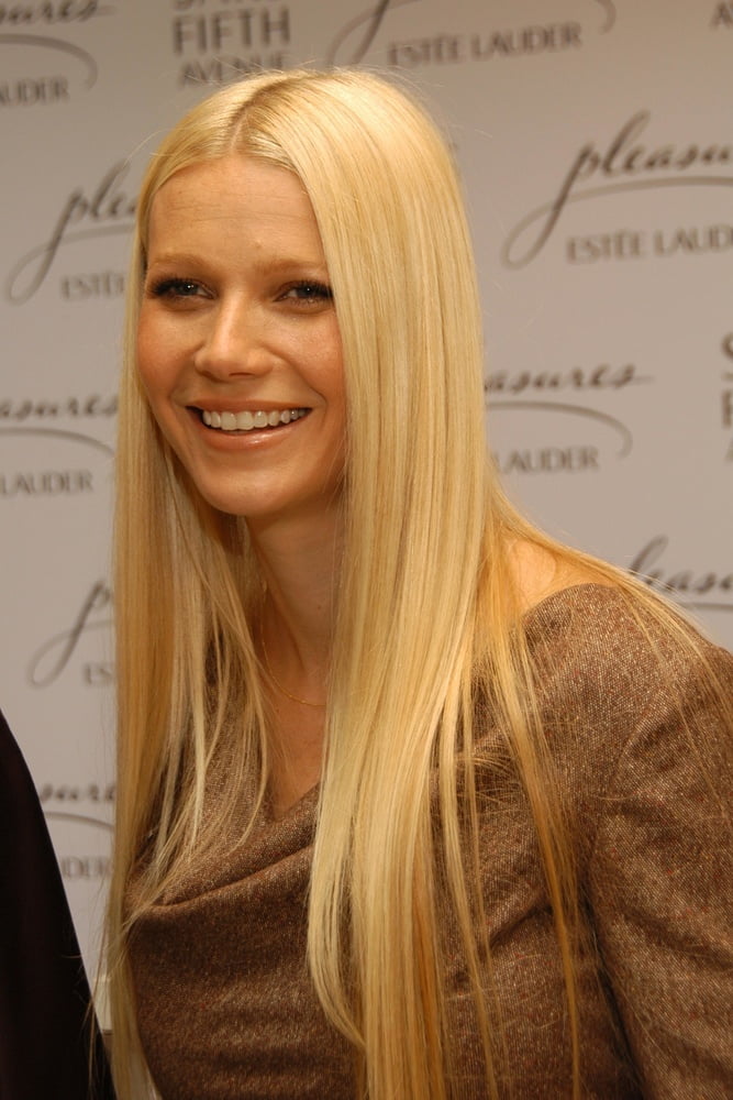 Sexy gwyneth
 #95861366