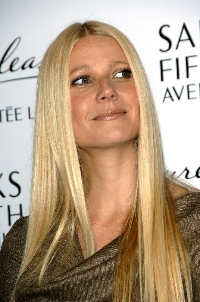 Sexy gwyneth
 #95861368