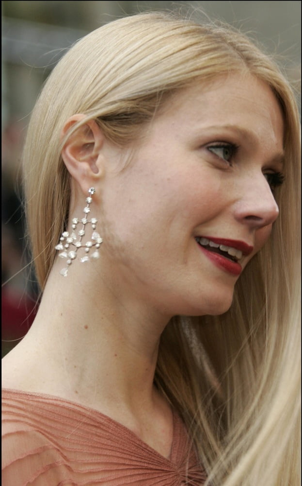 Sexy gwyneth
 #95861388