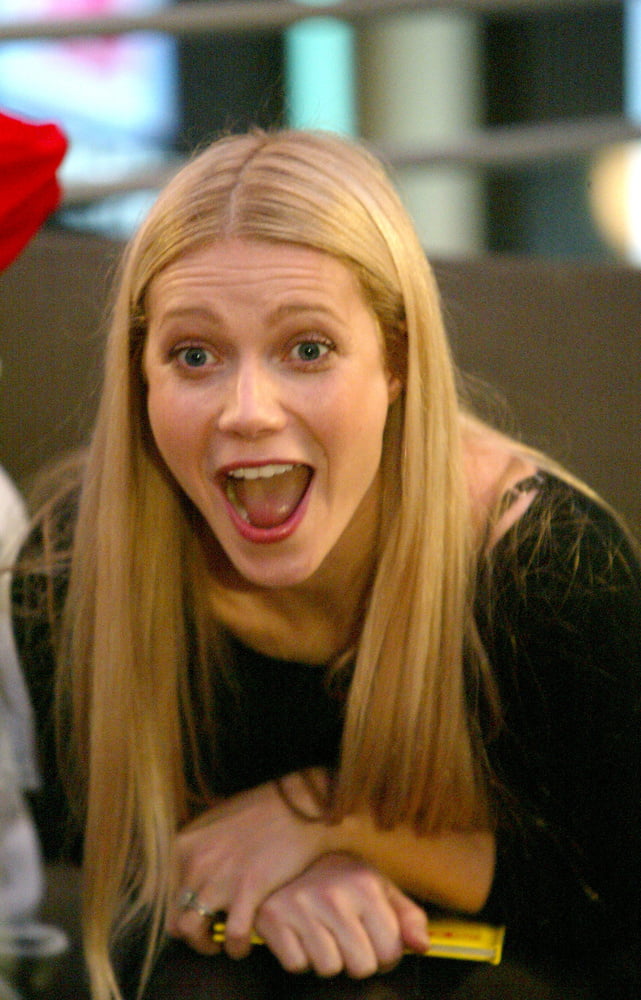 Sexy gwyneth
 #95861410