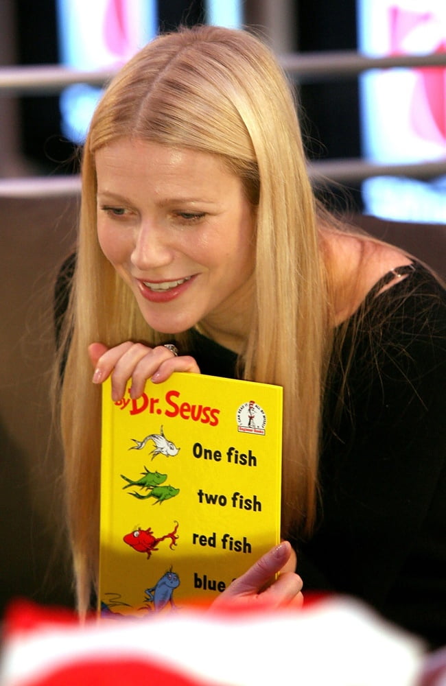 Sexy gwyneth
 #95861421