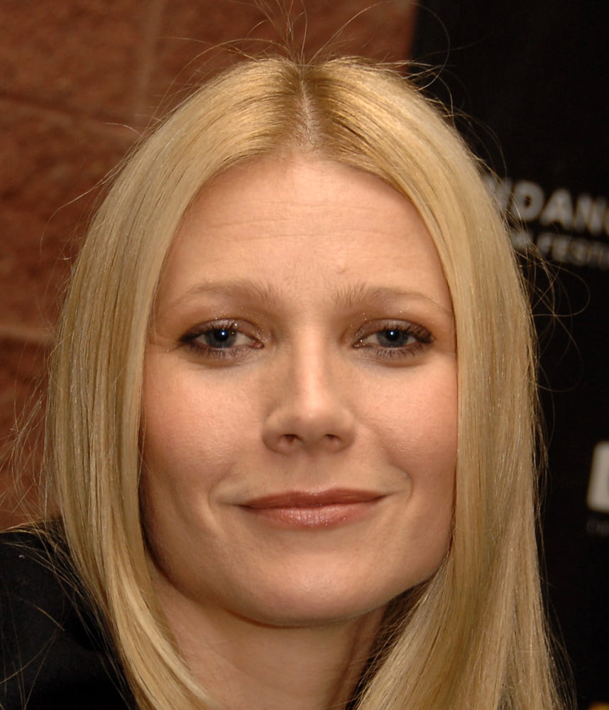 Sexy gwyneth
 #95861444