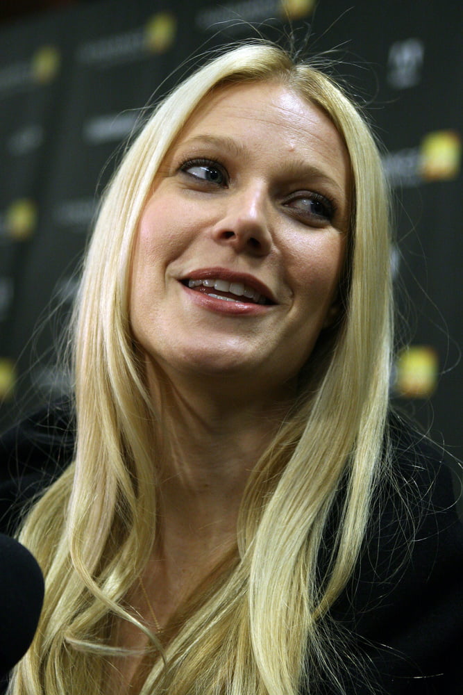 Sexy gwyneth
 #95861450