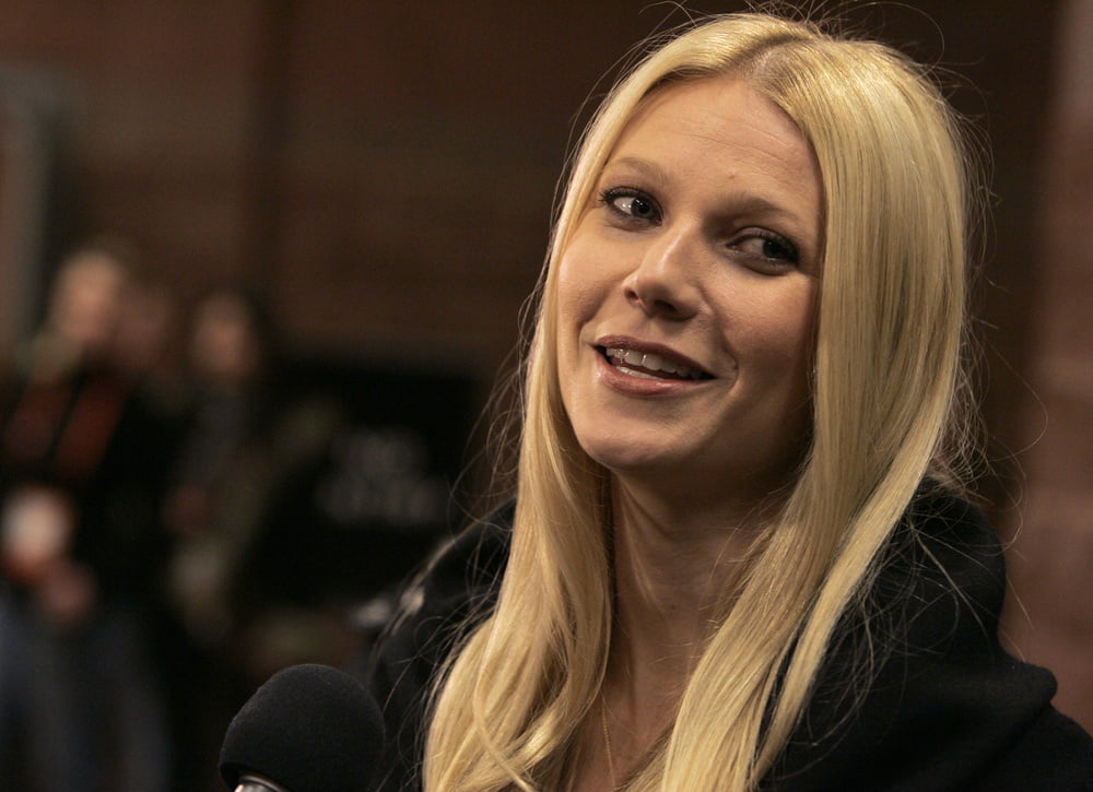 Sexy gwyneth
 #95861453