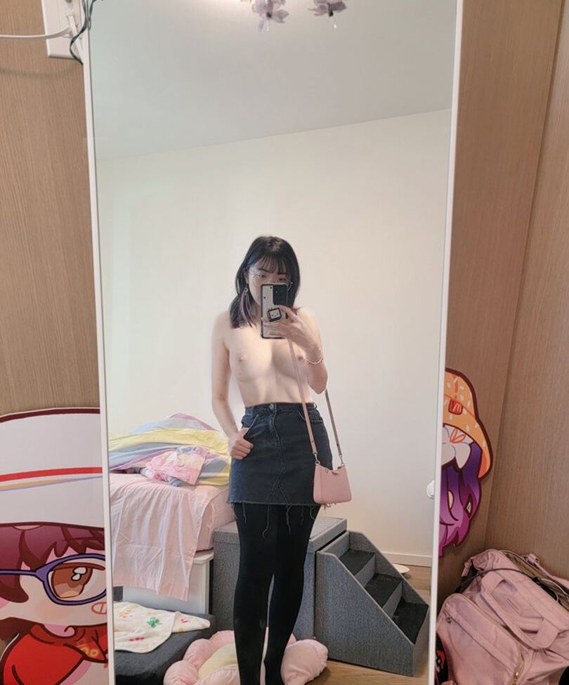 LilyPichu nackt #108273666