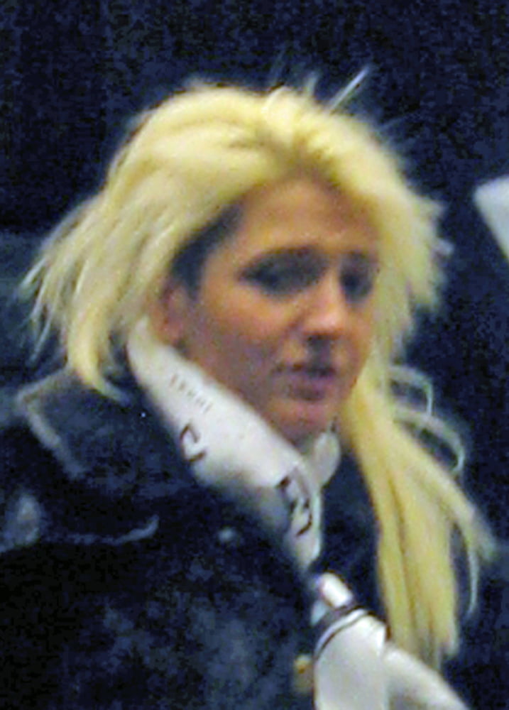 Buena amiga
 #94173211