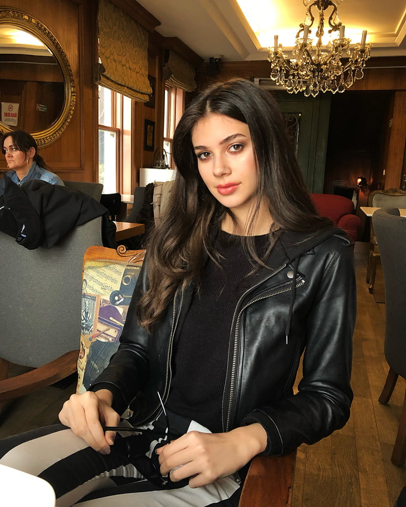 Deren talu
 #94365671