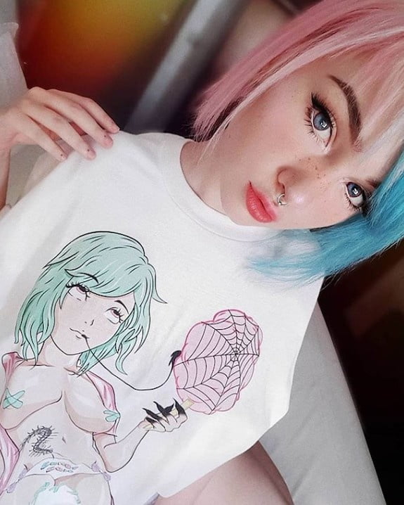 Random xxx pics 40
 #89540536