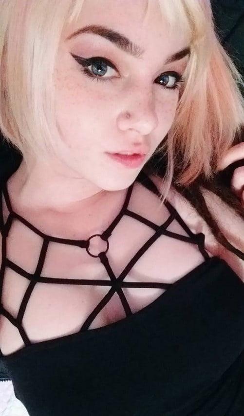 Random xxx pics 40
 #89540860